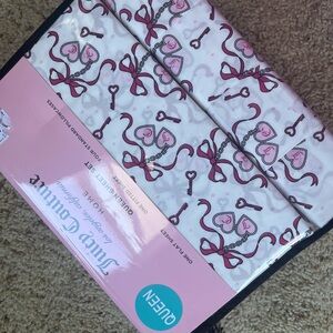 Juicy Couture Queen Pillowcase Set Pink Heart Key & Bow Print